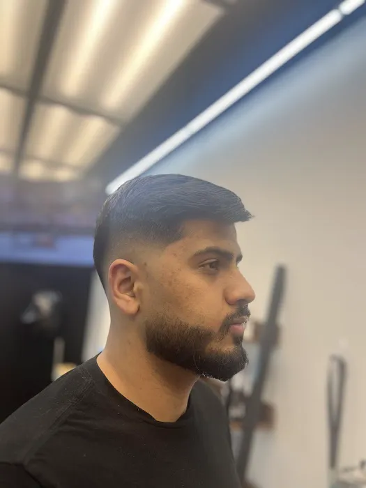 Miguel the Barber Picture 5