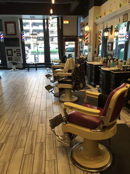 Funk's Barbershop Picture 2
