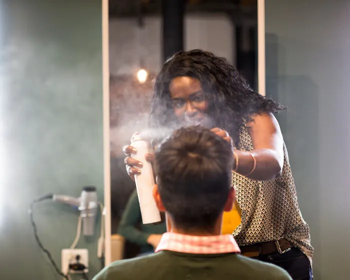 Bespoke Men's Grooming Picture 2