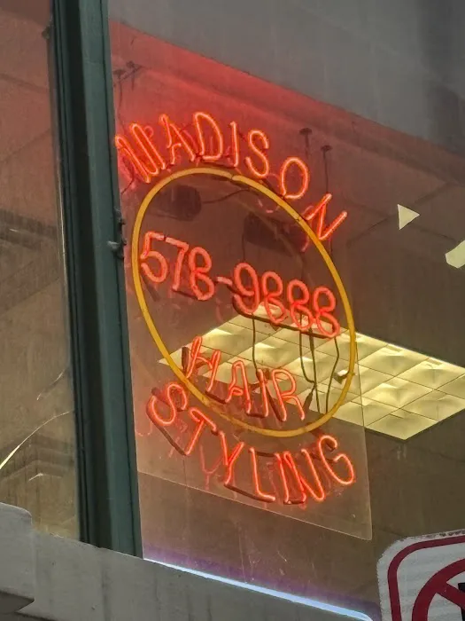 Madison Hair Styling Picture 4