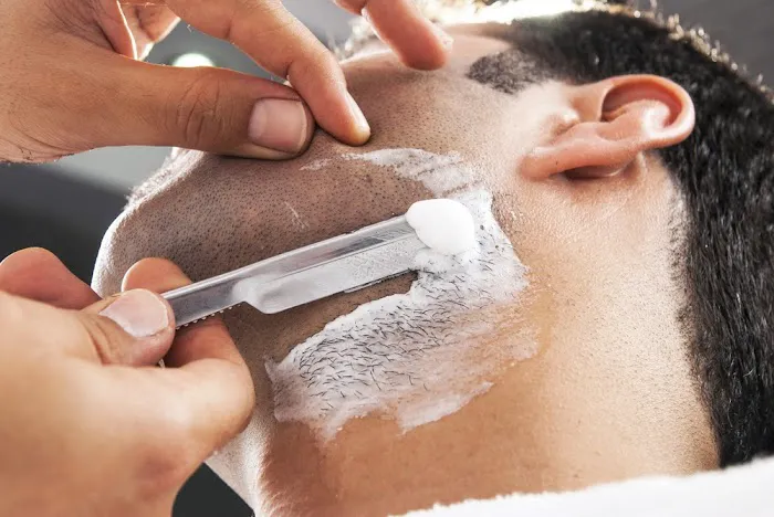 Traders Barber & Style Picture 4