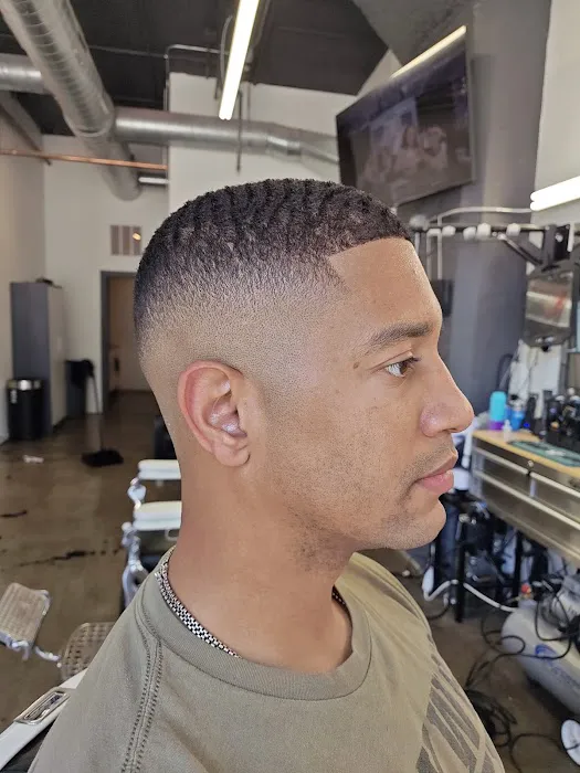 Barber Nino Picture 3
