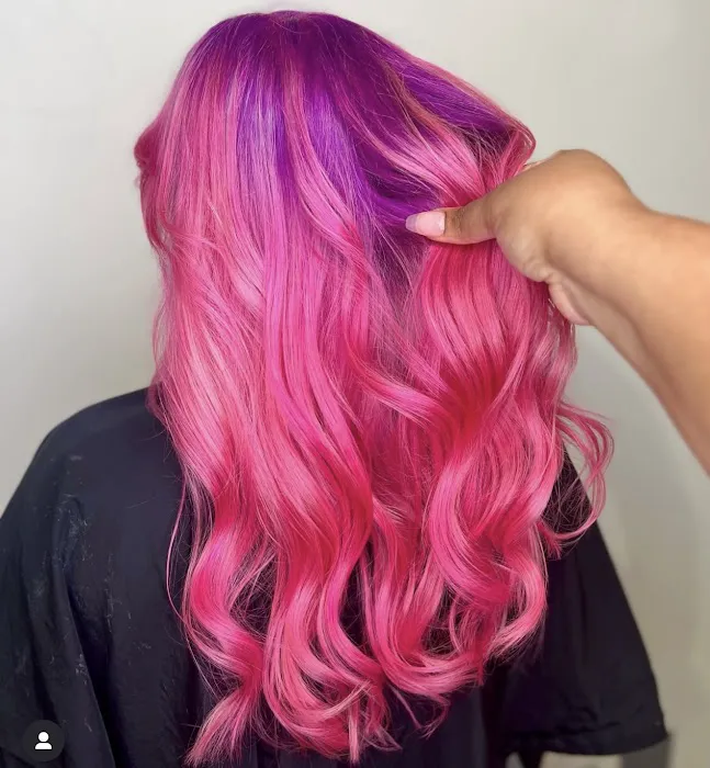 XEX Salon Picture 9