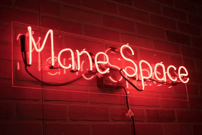 Mane Space Picture 5