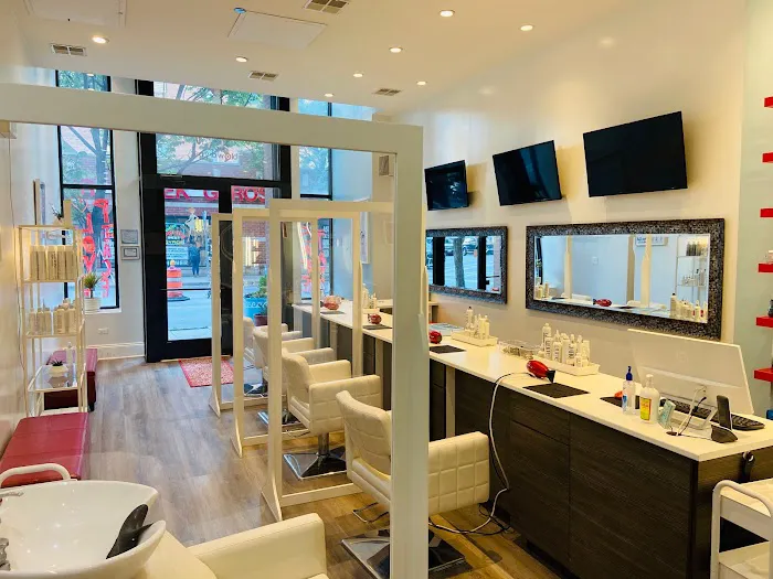 Trixie Girl Blow Dry Bar - West Loop Picture 10