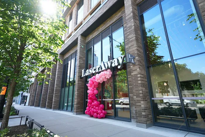 LaserAway Chicago-West Loop Picture 8