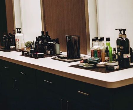 18/8 Fine Men's Salon - River North Chicago