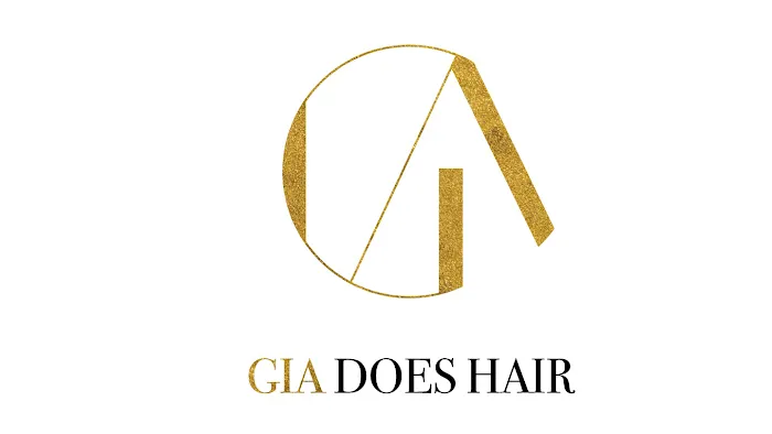 Gia Does Hair Picture 1