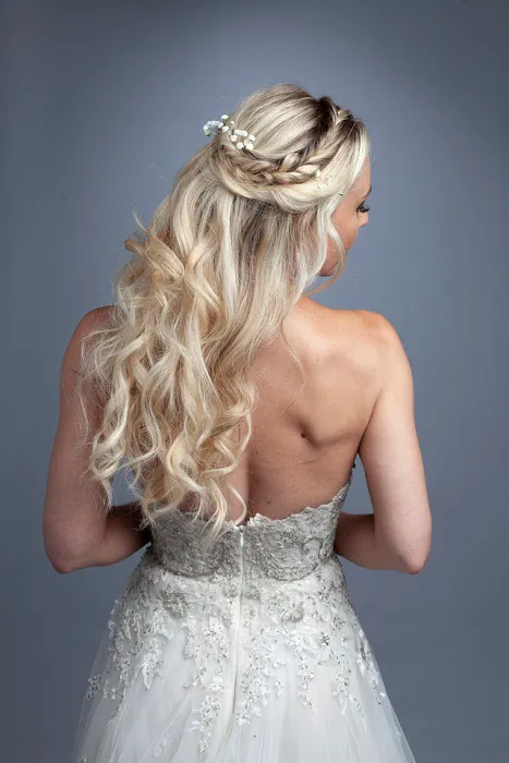 Chicago Bridal Hair Stylist Picture 1