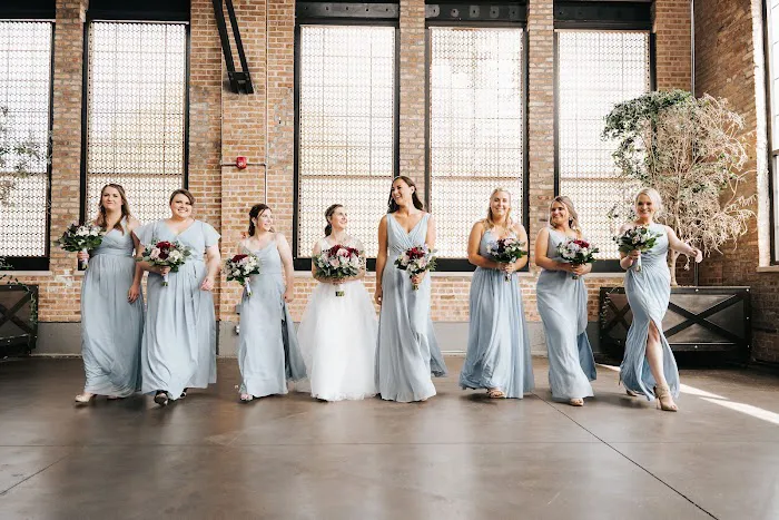 Chicago Bridal Hair Stylist Picture 10