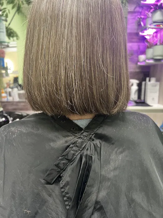 CocoColourz Hair Salon Picture 7