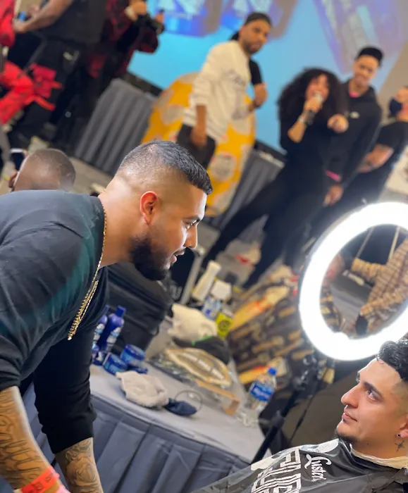 Jovannie the Barber Picture 3