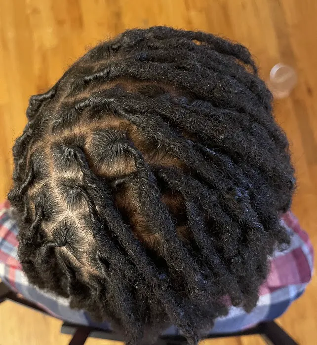 Innovative Locs by Jas Picture 4
