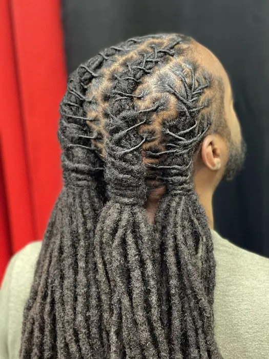 Innovative Locs by Jas Picture 8