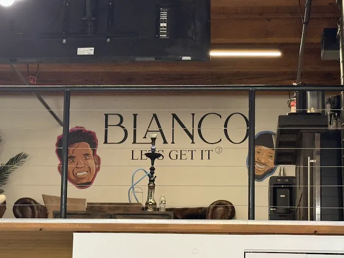 BLANCO U.S.A Picture 8