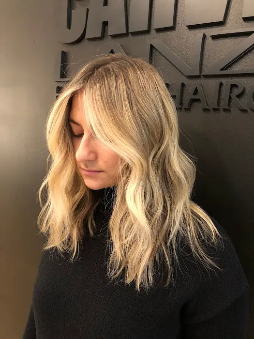 KP Hair Color Picture 3