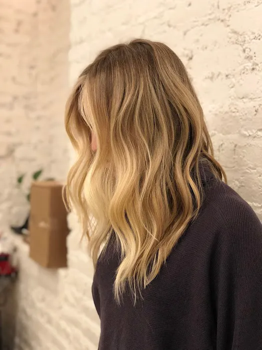 KP Hair Color Picture 6