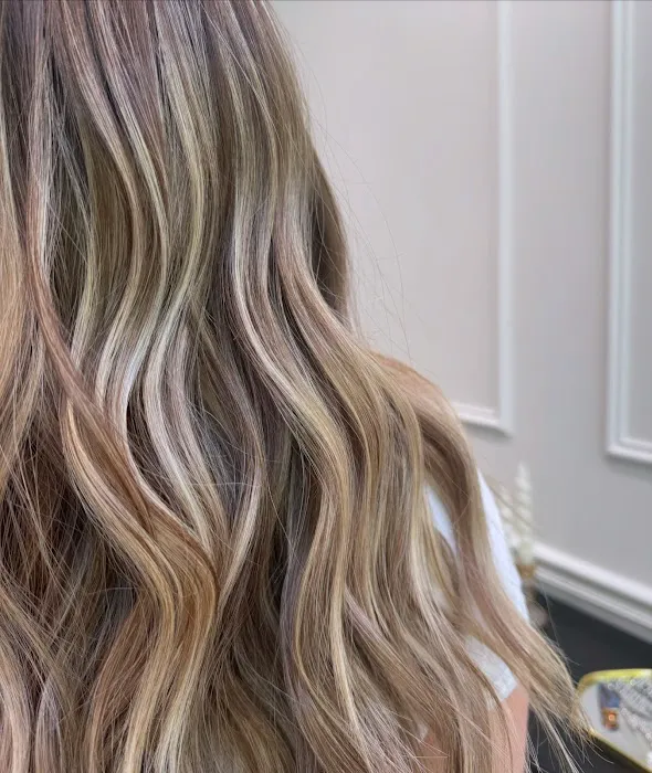 Lauren Taylor Hair Picture 5