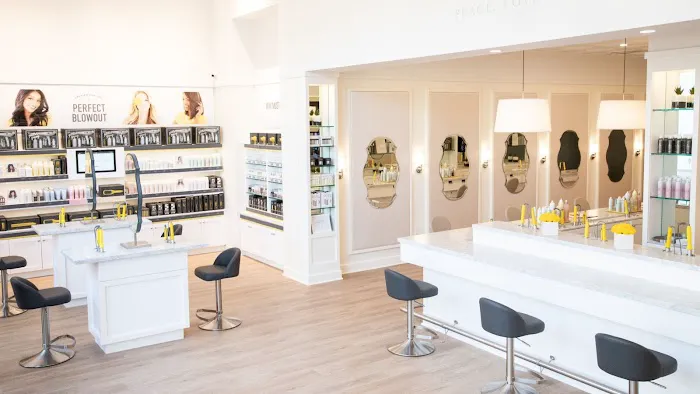 Drybar - River North Picture 6