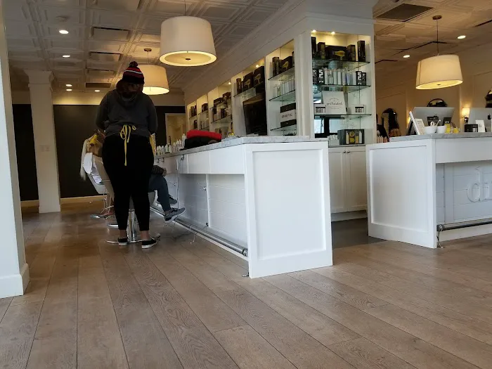 Drybar - River North Picture 2