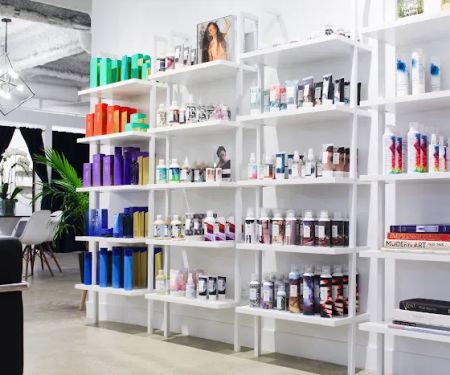 Tabloff Salon