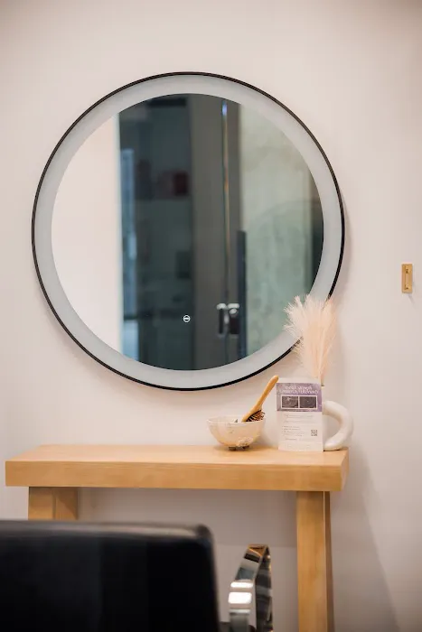Divine Beauty Lab Picture 8