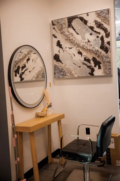 Divine Beauty Lab Picture 9