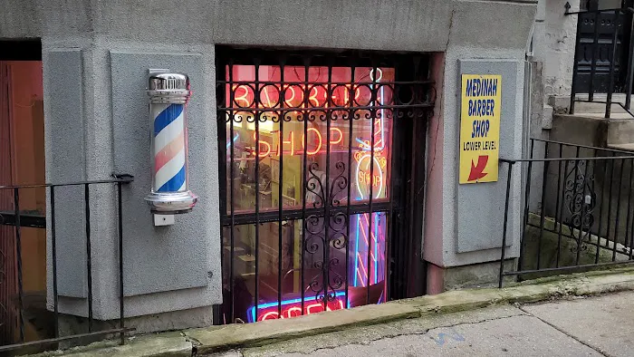 Medinah Barber Shop Picture 1
