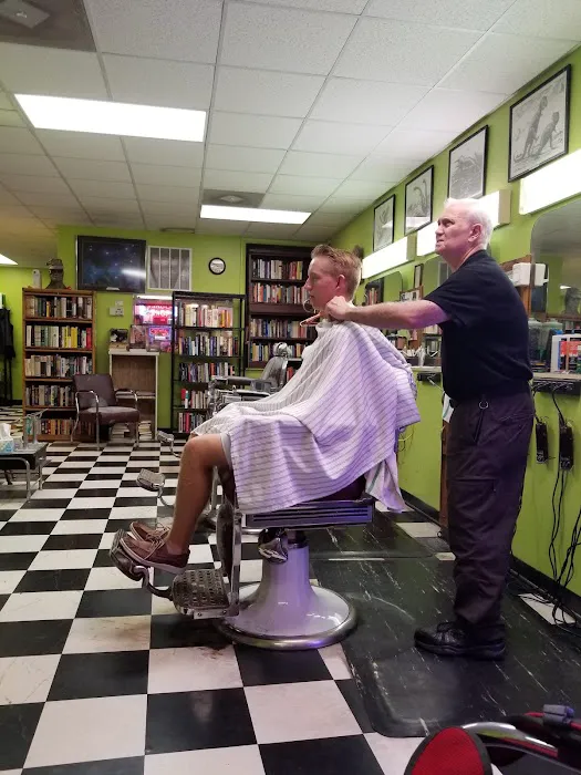 Medinah Barber Shop Picture 3