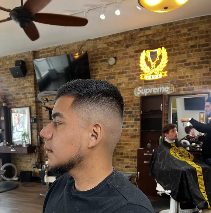 Traditions Barber Parlor 6 River North Picture 4