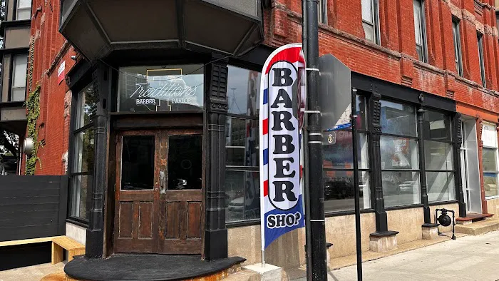 Traditions Barber Parlor 6 River North Picture 5