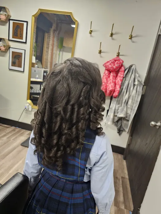 Raki Loves Hair, PLLC Picture 6