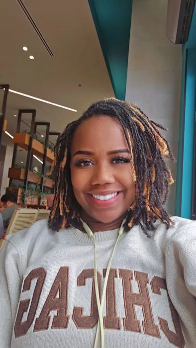 The Loc Doula ~ Tia Forney (Chicago MicroLoc & Faux Loc Stylist) Picture 3