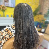 The Loc Doula ~ Tia Forney (Chicago MicroLoc & Faux Loc Stylist) ico