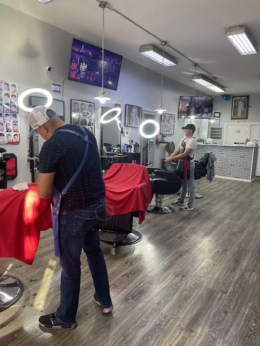 Rockit Barbershop & Beauty Salon Picture 6