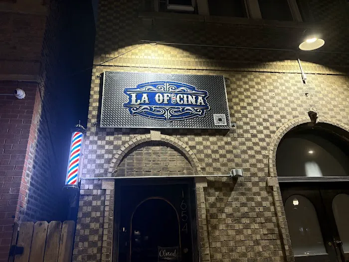 La Oficina Barbershop Picture 8