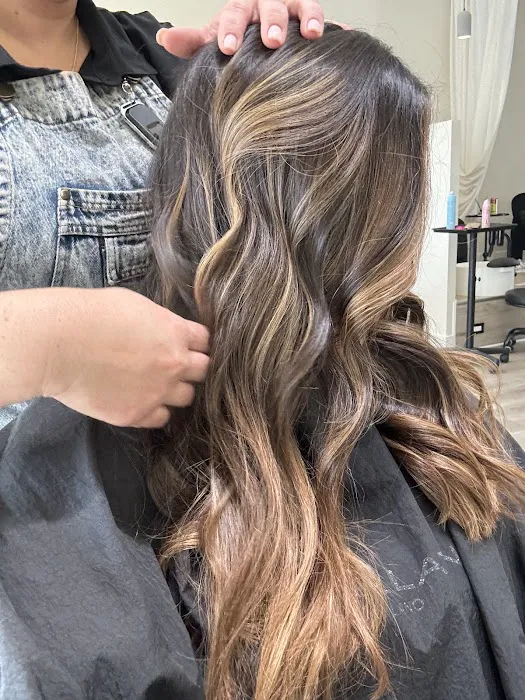 La Julieta Salon Picture 3