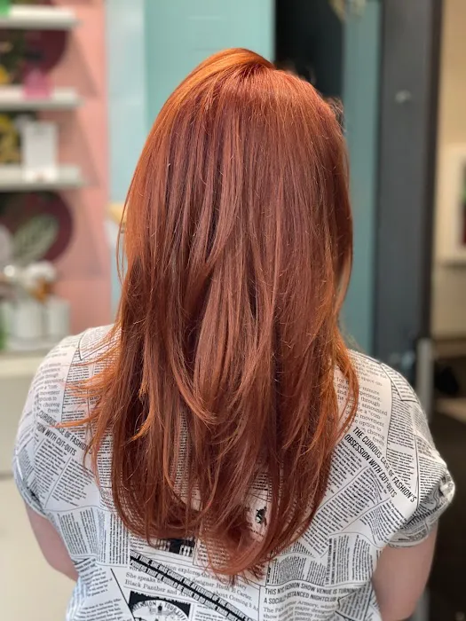 Laura Syrjanen Hair Studio Picture 1