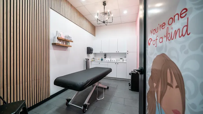 Hello Sugar | West Loop - Brazilian Wax & Sugar Salon Picture 5