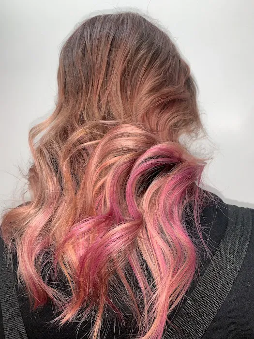 JLUX SALON Picture 8