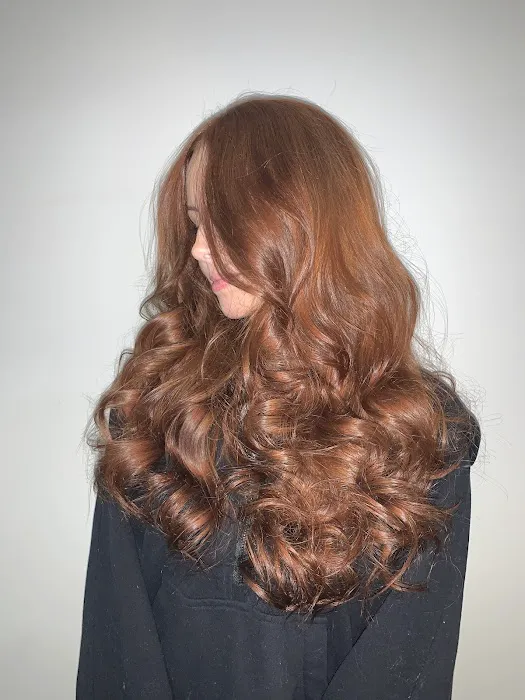 JLUX SALON Picture 3