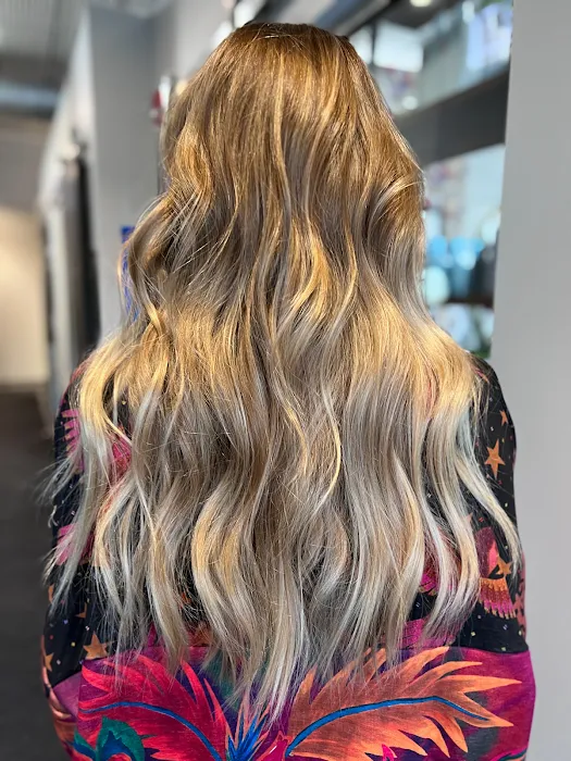 Beth Bayman Hair Picture 7