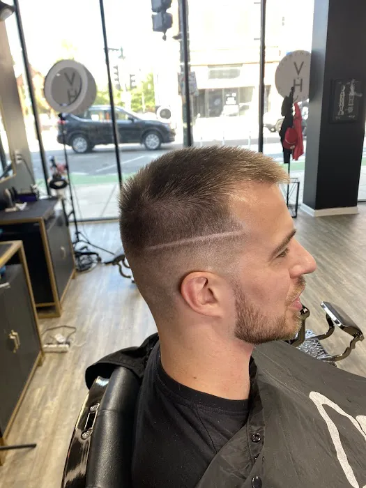 Vann Hardin Barbershop Picture 6