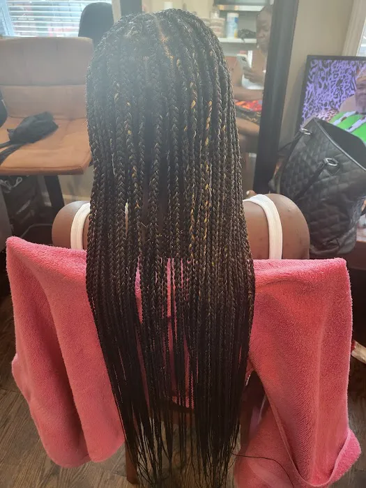 Biscodam Hair Braiding Picture 10