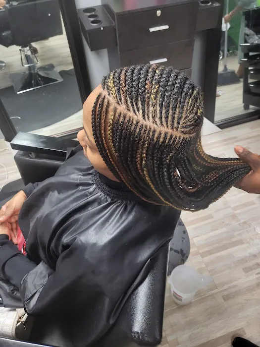 Biscodam Hair Braiding Picture 9