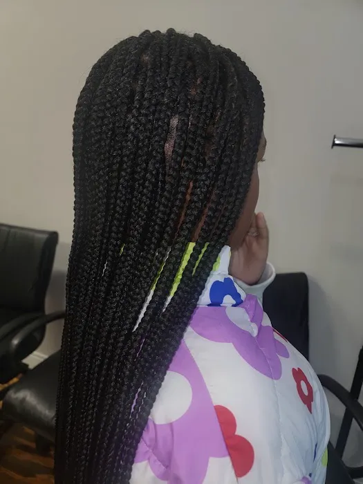 Christi's Hair Braiding and Beauty Picture 1