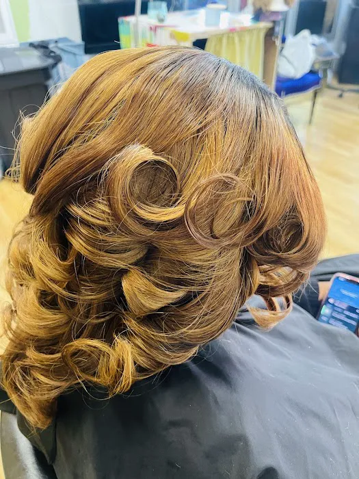 Ragena Francois International Hairstylist Picture 3