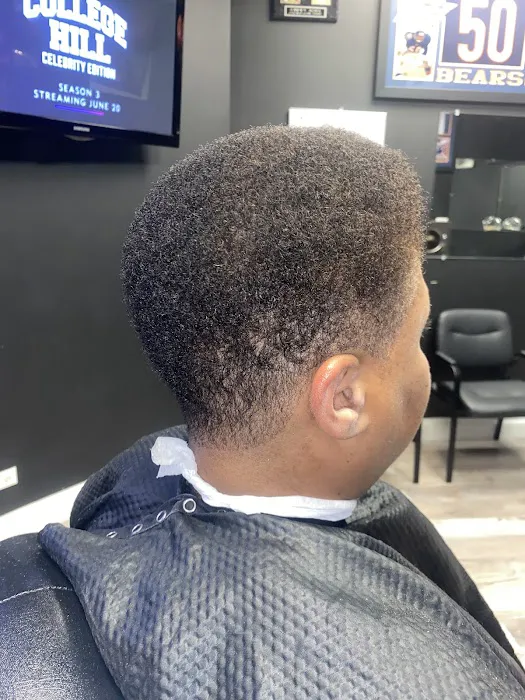 JG's Barbershop Picture 5