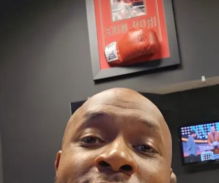 JG's Barbershop