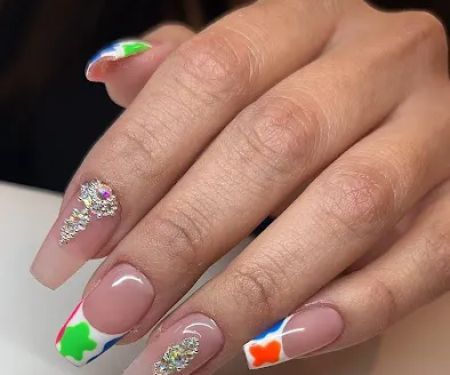 Mar Beauty Lounge Nails , Lashes, Body Wax, Spa Party Chicago